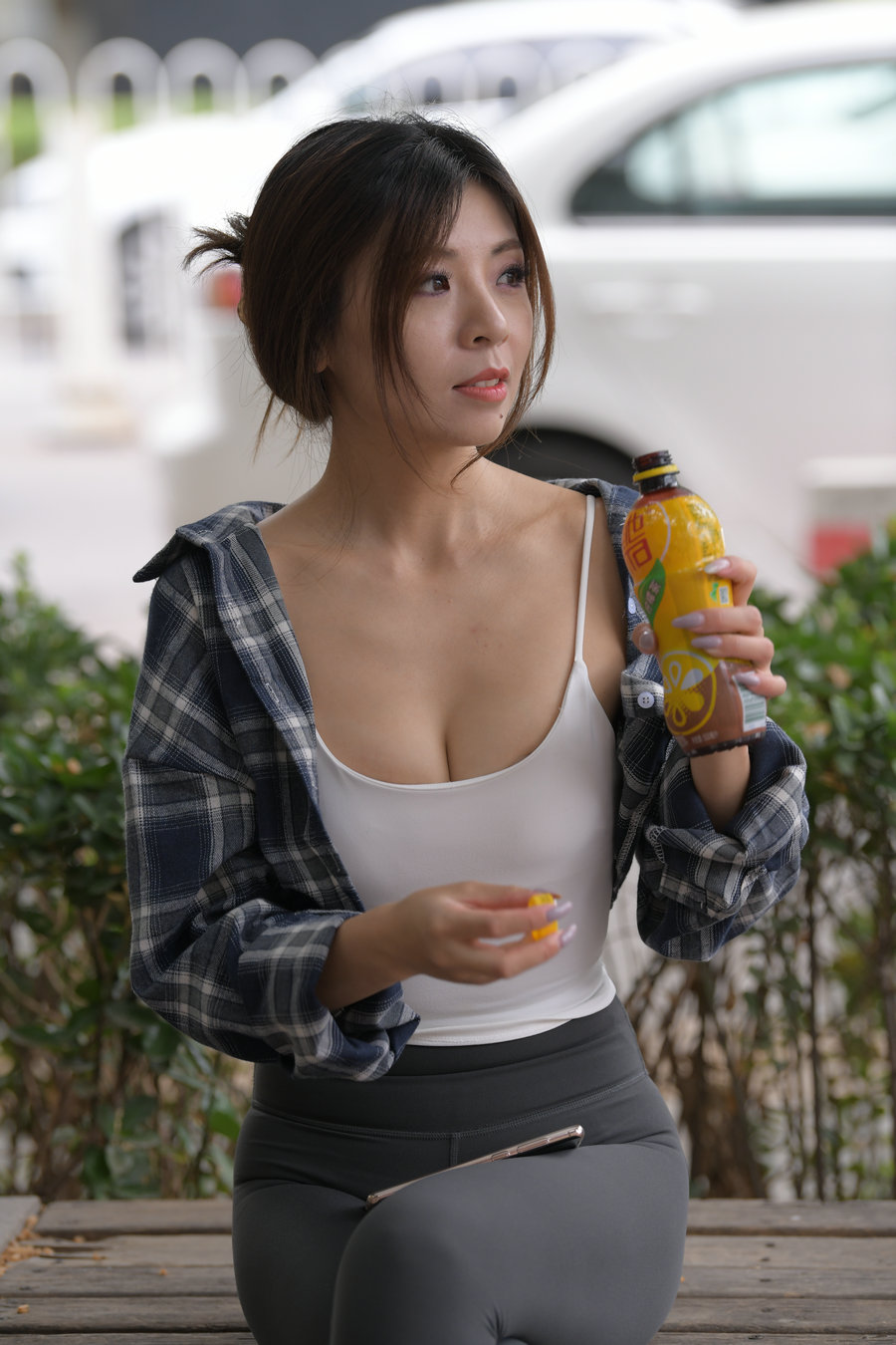 图片[1]-喝饮料的瑜伽裤女孩J2242 383P1V-17.5GB-hasate摄影图片资源整理