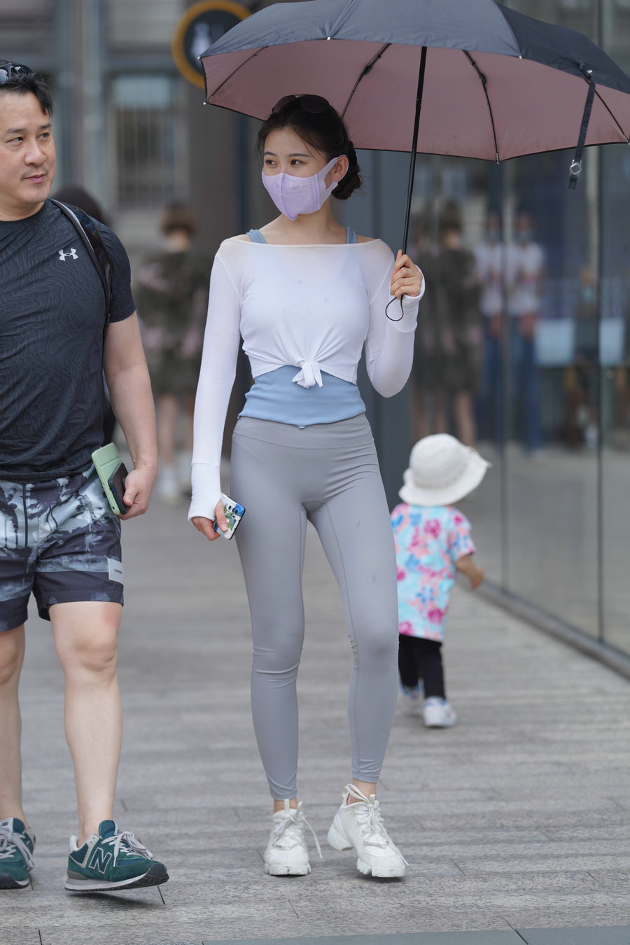 图片[1]-街拍逛街的瑜伽裤小女人  J2874 36P-469MB-hasate摄影图片资源整理