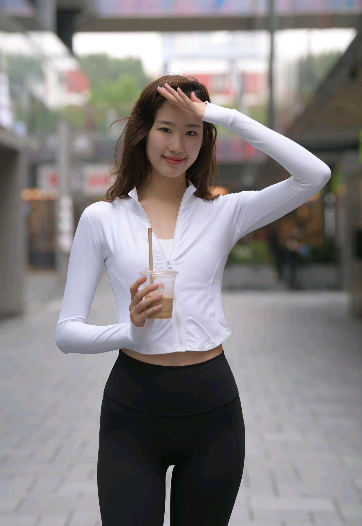 图片[4]-像刘亦菲的黑色瑜伽裤女孩J2237 340P1V-14.8GB-hasate摄影图片资源整理