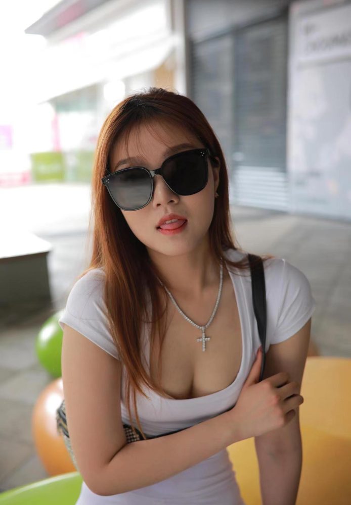 看上去拽拽的瑜伽裤女孩 J1695 425P1V-14.0GB-hasate摄影图片资源整理