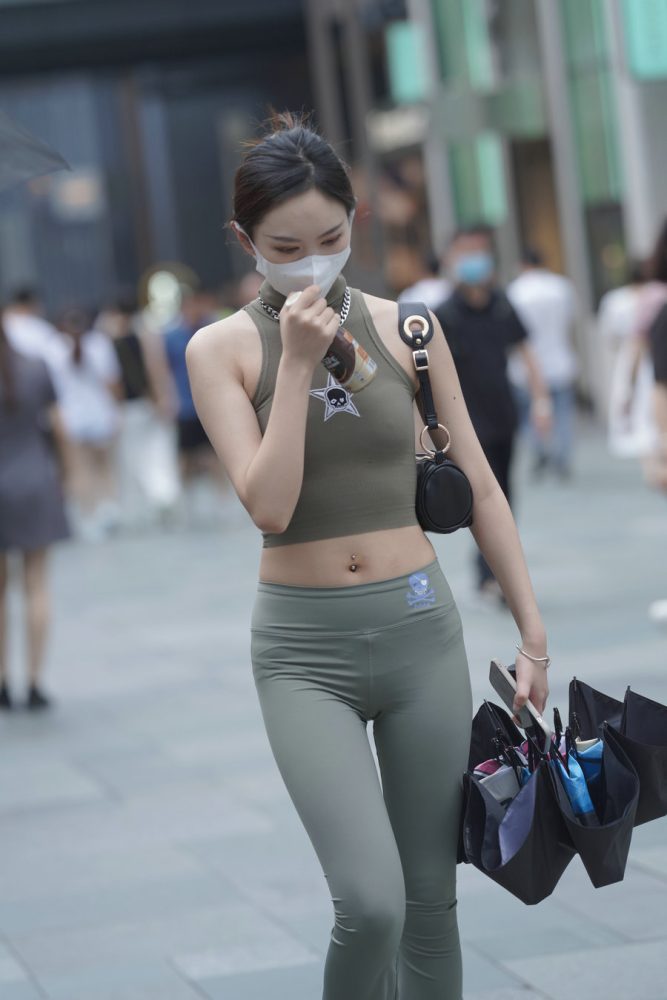 戴口罩的瑜伽裤小女人J3557 133P-1.43GB-hasate摄影图片资源整理