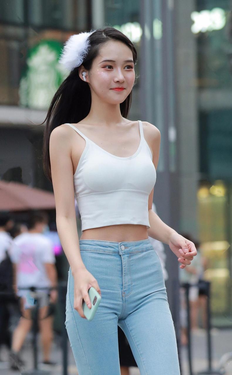 图片[1]-非常漂亮的牛仔裤女孩 J2144 98P1V-1.92GB-hasate摄影图片资源整理