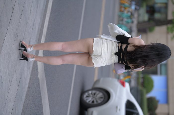 长发飘飘的白色热裤美丽女孩【49P】00029-hasate摄影图片资源整理