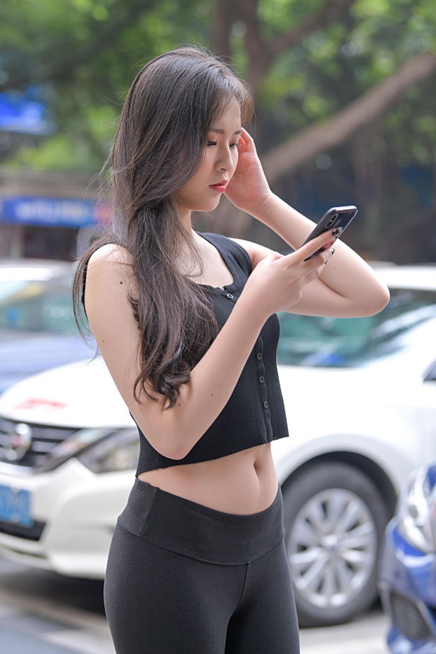 图片[5]-喝奶茶的黑色瑜伽裤长发姑娘【376P】00055-hasate摄影图片资源整理