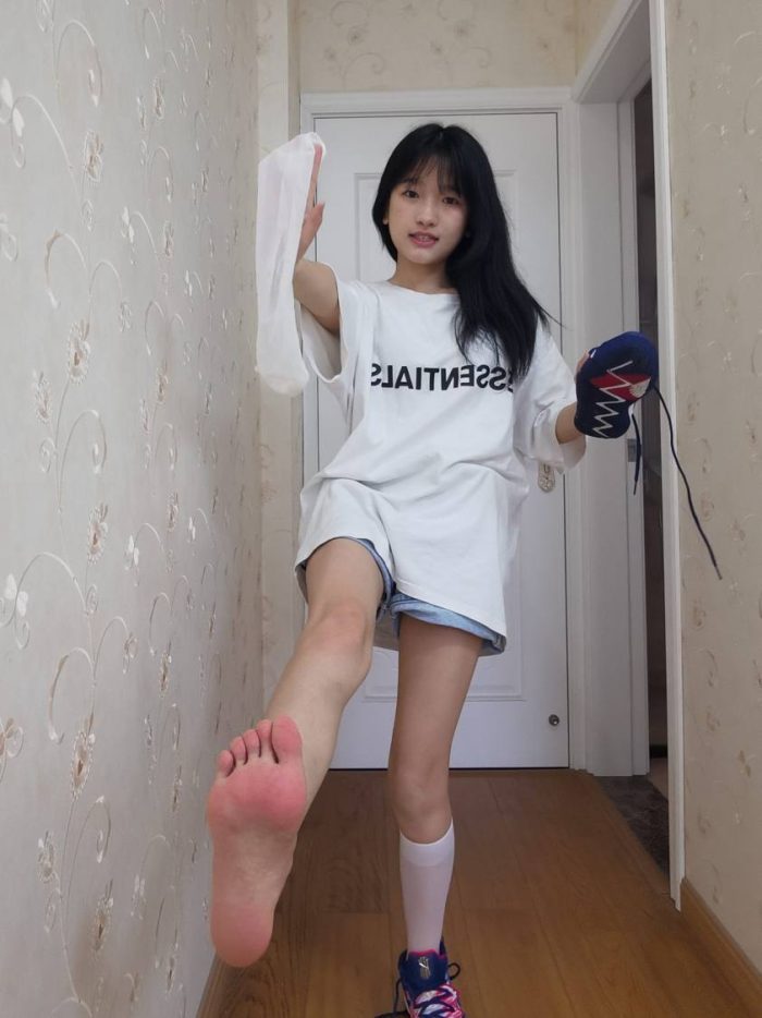 调皮的白袜女孩【149P】20017-hasate摄影图片资源整理