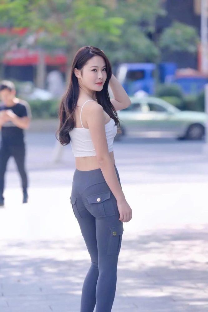 紧身牛仔裤小女人 J1746 562P-12.8GB-hasate摄影图片资源整理
